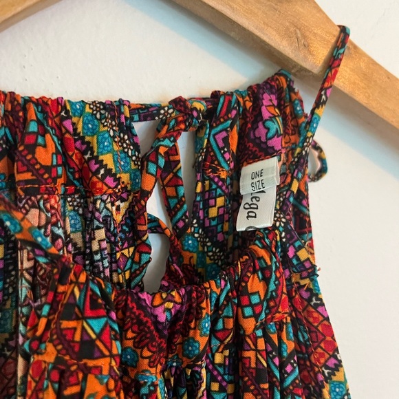 Vibrant sleeveless boho long dress - Picture 5 of 6